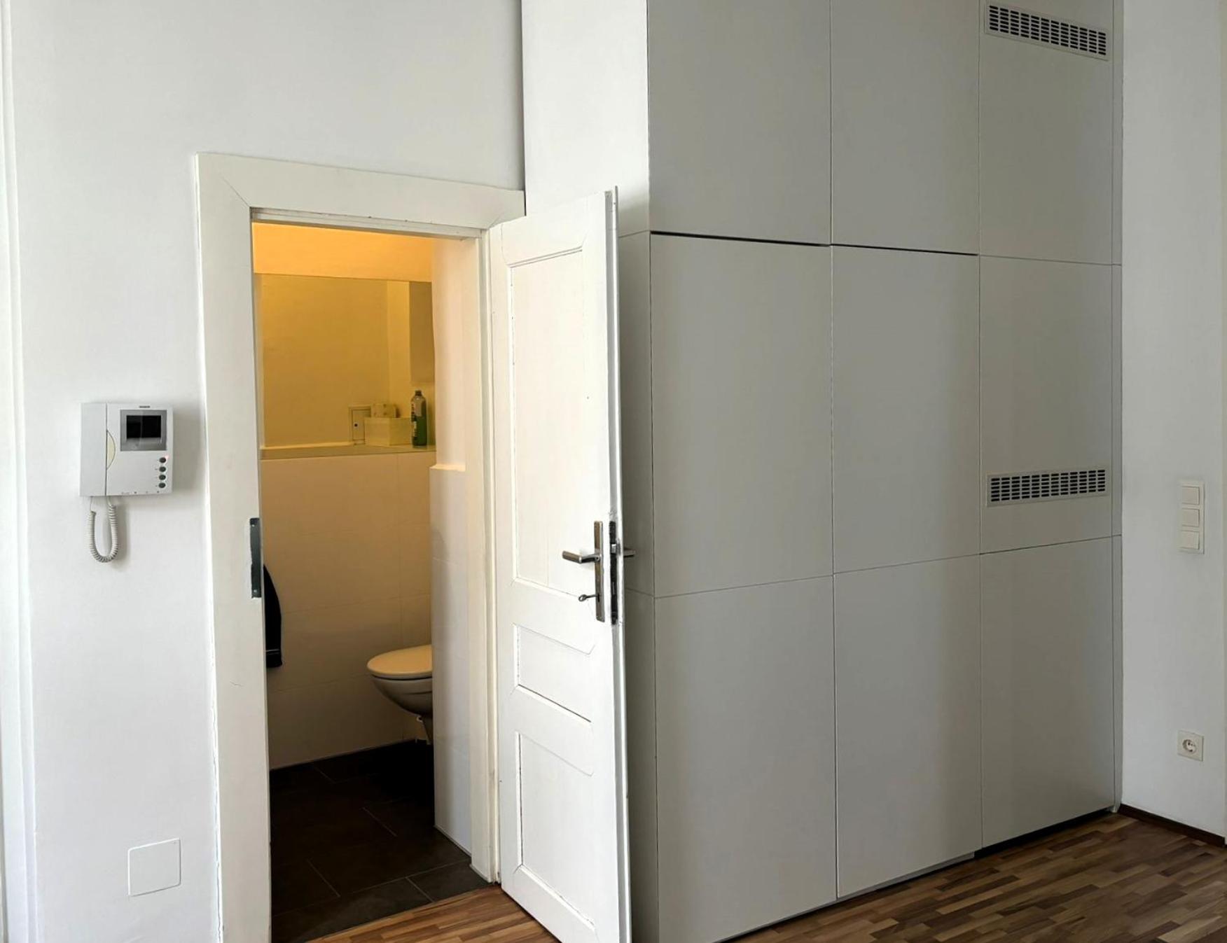 Casa Nostra - Sonnige Wohnung Direkt Am Augarten Vienna Luaran gambar