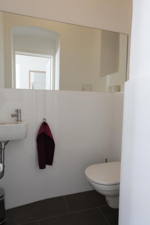 Casa Nostra - Sonnige Wohnung Direkt Am Augarten Vienna Luaran gambar